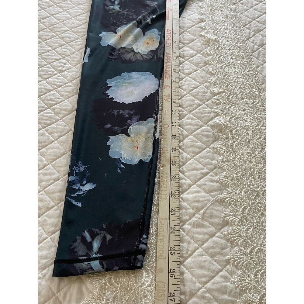Alfenix Leggings Dark Green with Floral Print Workout High Waist Size M - Picture 9 of 9